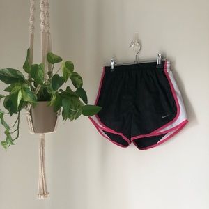 NIKE - Dri-Fit Black and Pink Shorts